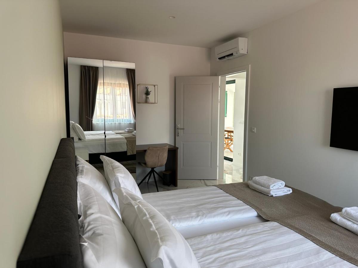 Azalea Dalmacija Luxury Rooms And Apartments Primošten Extérieur photo